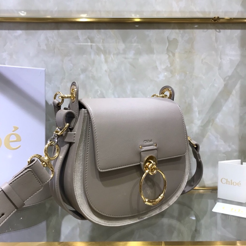 Chloe Big Tess Shoulder Bag In Motty Grey Shiny Calfskin Leather